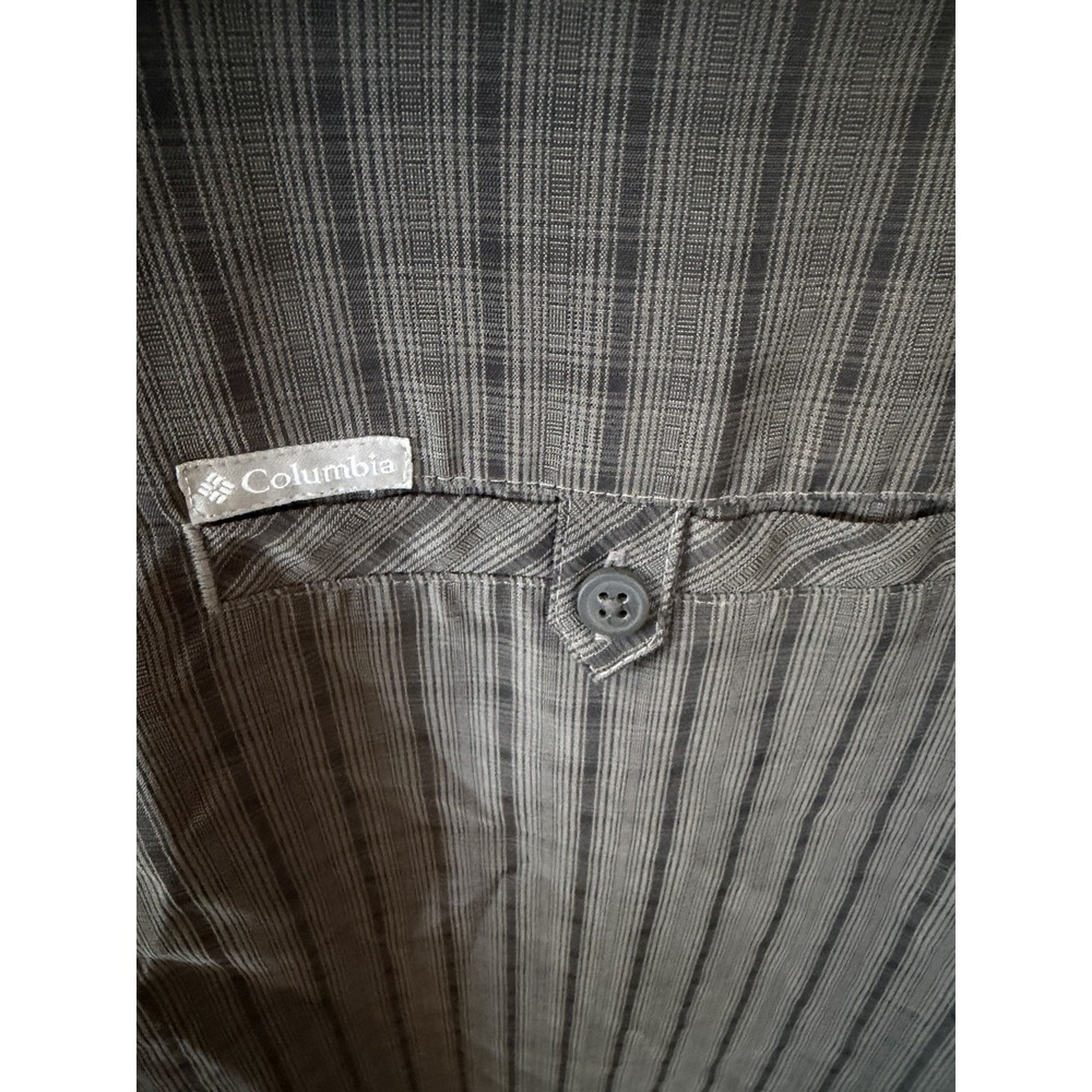 Columbia Men's XXL Gray Plaid Short Sleeve Button Up Shirt Regular Fit 2XL - Picture 3 of 5